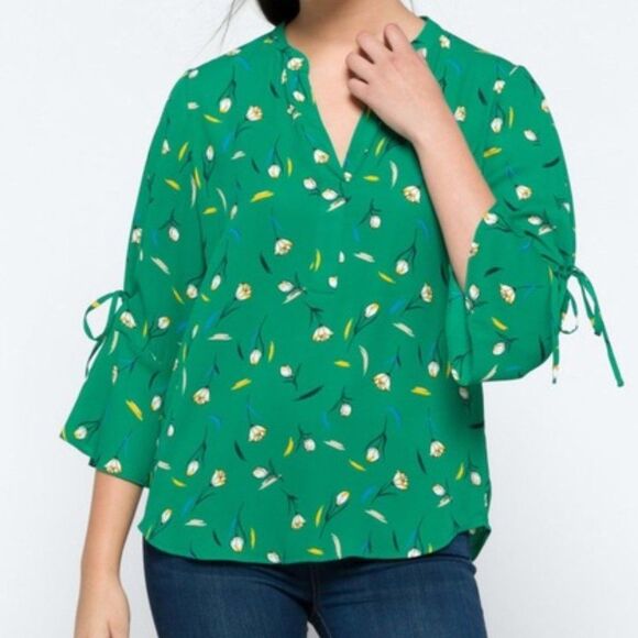 41 Hawthorn Tops - 41 Hawthorn Floral Trina Bell Green Blouse Small